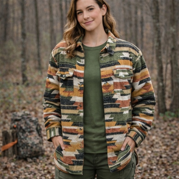 Canyon Retreat Tops - Camouflage Aztec Shacket